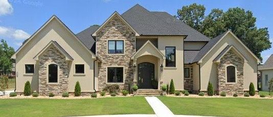 Transforming Spaces: Provia's Lake Point Dry Stack Mastery in Conway, AR