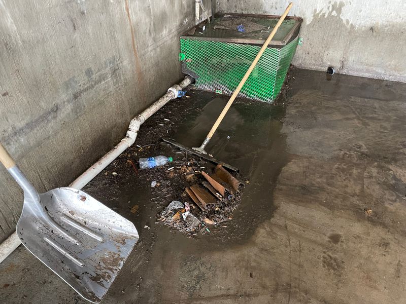 Eco-Safe Dumpster pad Cleaning