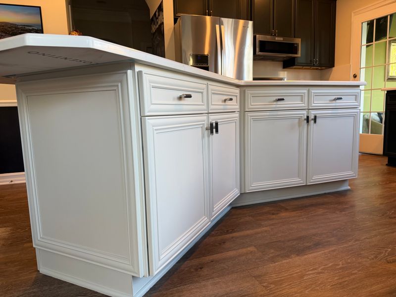 Kitchen and Cabinet Refinishing