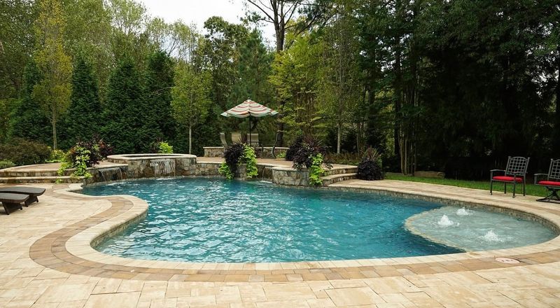 Pools & Spas