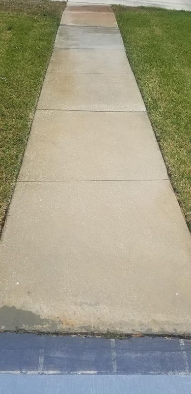 Driveway and Sidewalk Cleaning