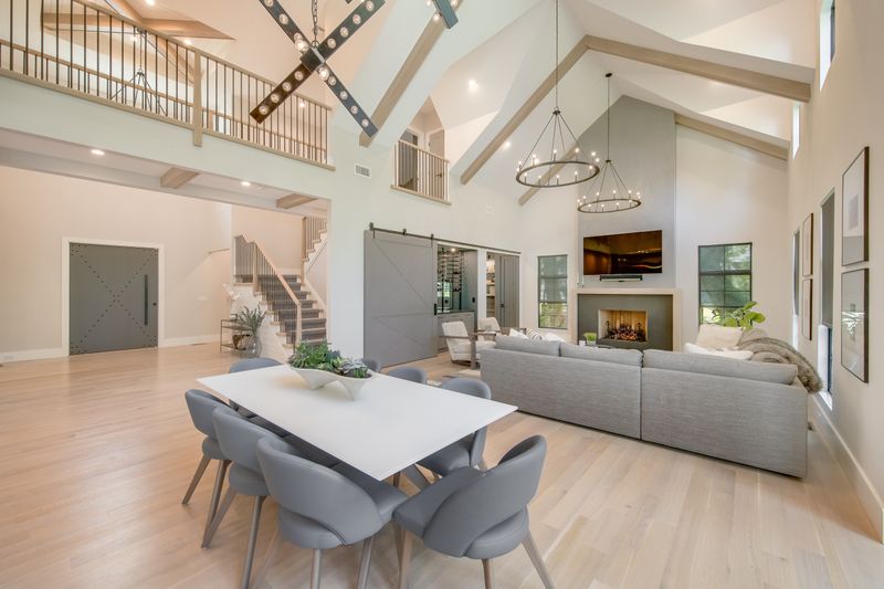 Dining Rooms