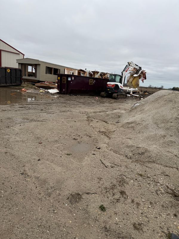 Efficient Mobile Home Demolition in Somers, WI