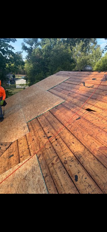 Reliable Roofing Excellence: Dedicated Service Beyond Expectations in Eubanks Home Improvements