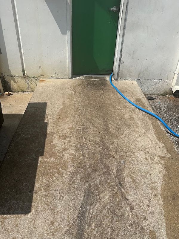 Pressure Washing gallery