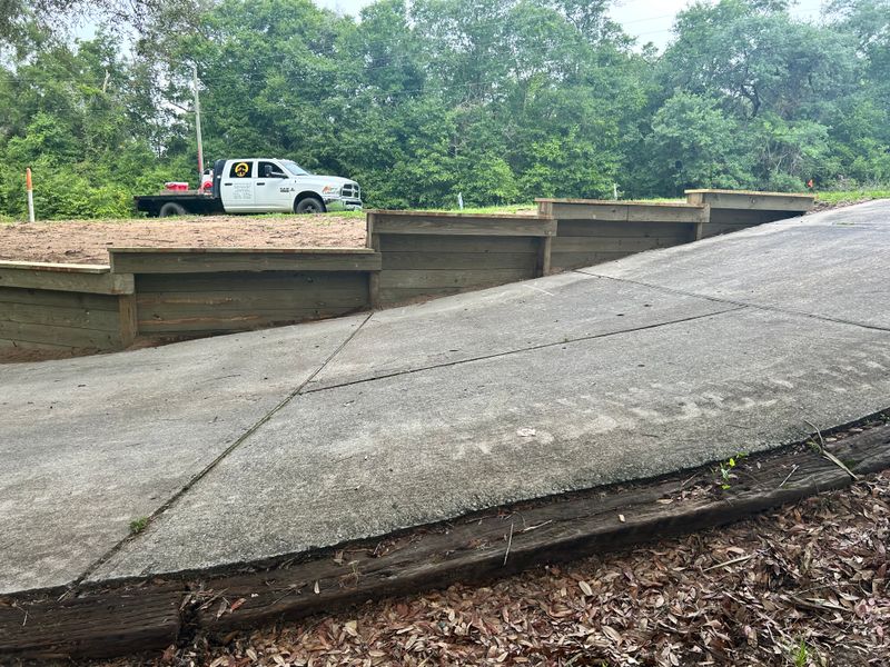 Seawall/ Retaining wall