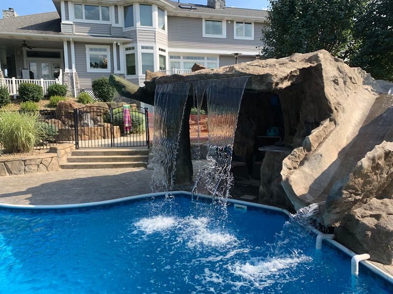 Grottos & Waterfalls
