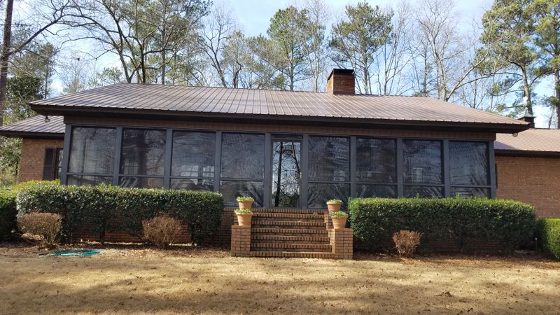 Screen Enclosures and Sunrooms