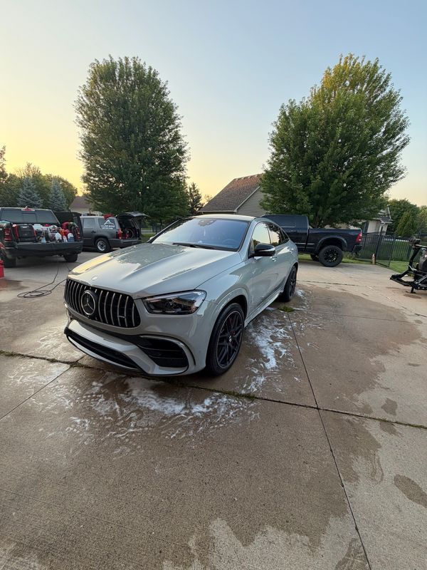 Pristine Perfection: Mercedes Full Detail Mastery