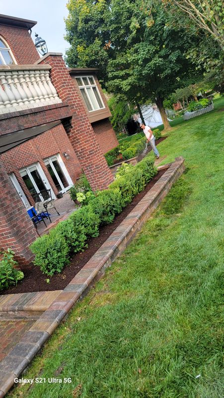 Mulch Installation
