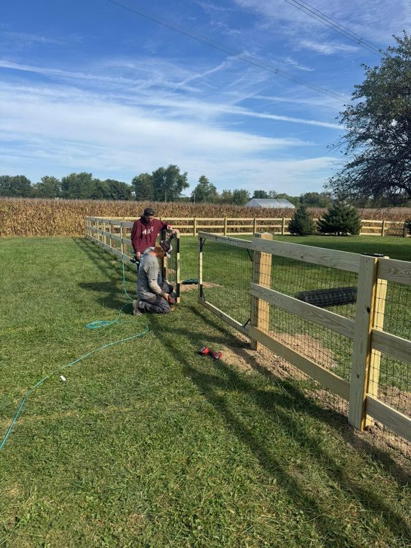 Fence Installation & Repairs