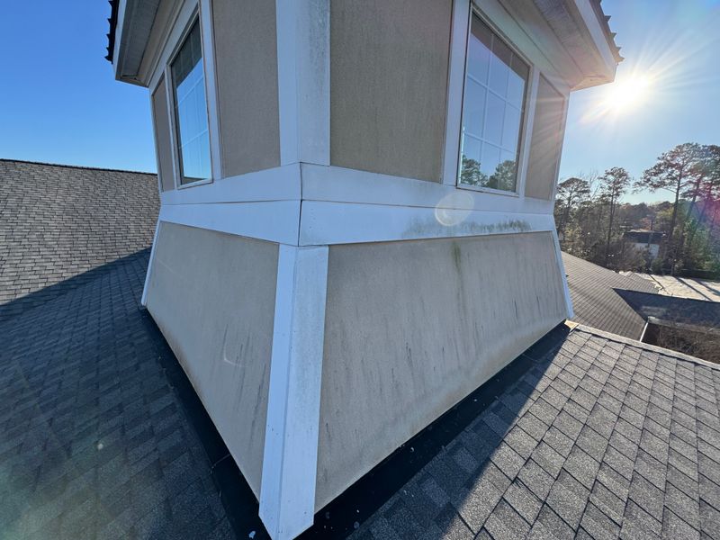 Revitalize Your Roof: Lake Murray Soft Wash Transforms with Expert Pressure Washing