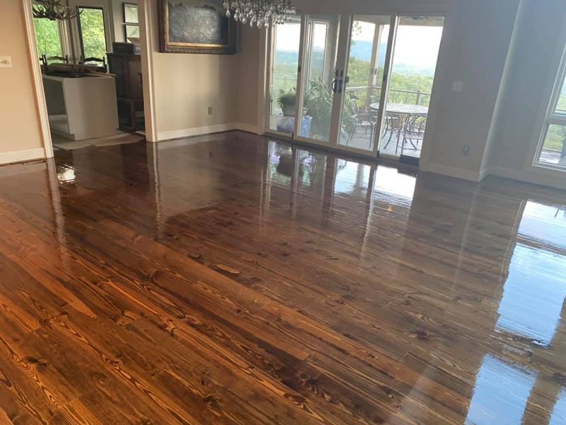 Solid hardwood installation