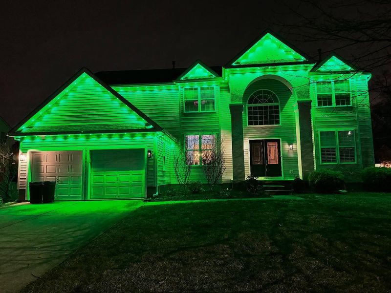 Residential Christmas Light Installation
