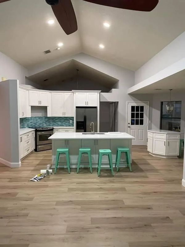 Kitchen Remodels gallery