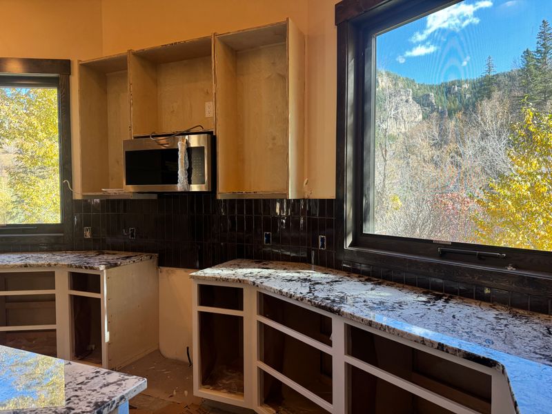 Kitchen Backsplash Tiling