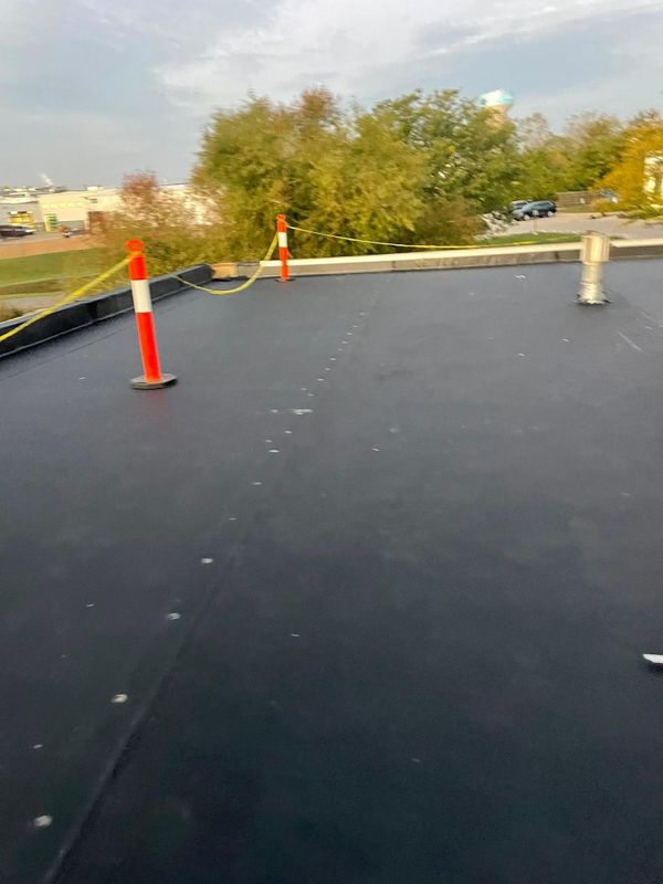 Low slope roofing services