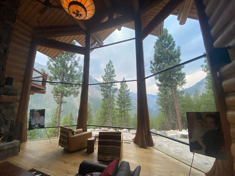 Log Homes Refinishing