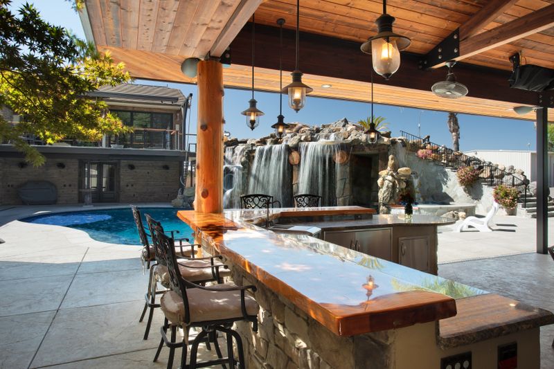Pool Repairs and Remodels