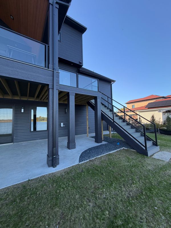 Custom Hand Railings