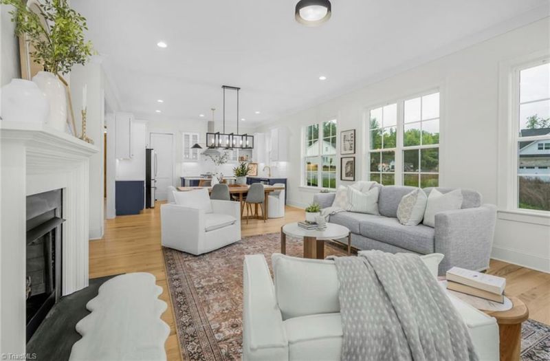 Luxury Real Estate Staging 