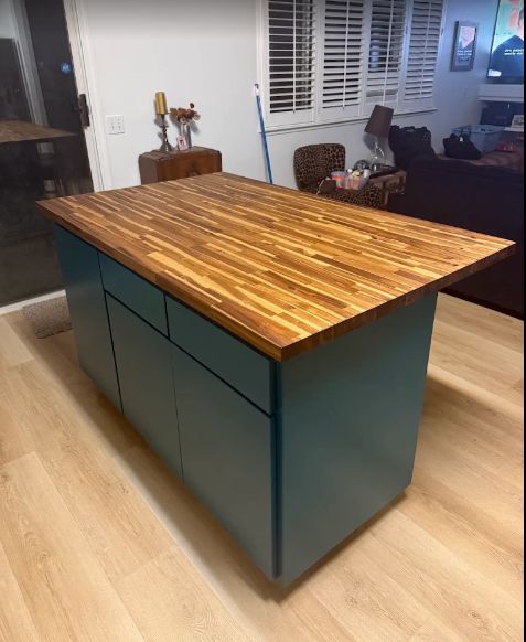Cabinet Refinishing