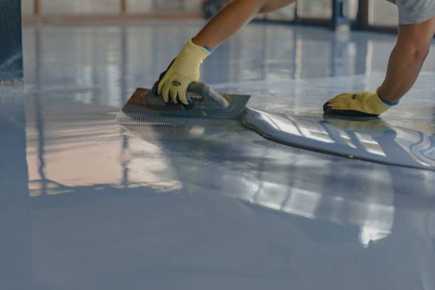 Epoxy garage floor with or without chip