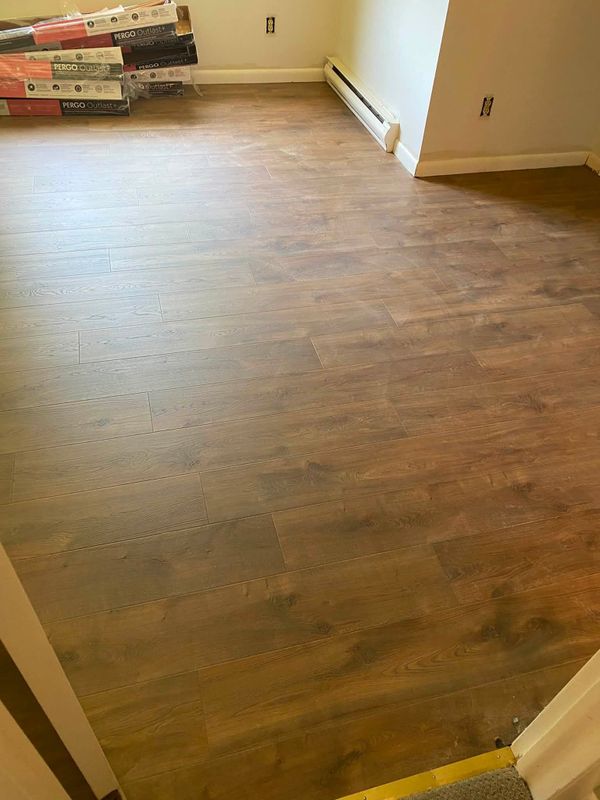 Vinyl and Laminate Flooring