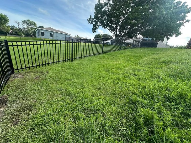 Aluminum Fence Installation