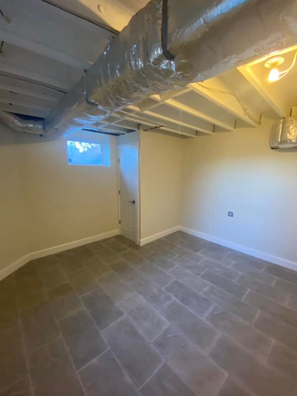 Roofing & Construction