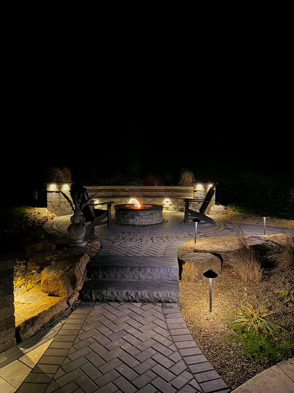 Outdoor Fireplaces gallery