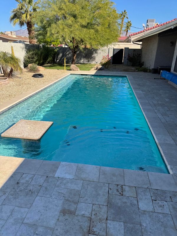 Pool Cleaning/Weekly Pool Maintenance
