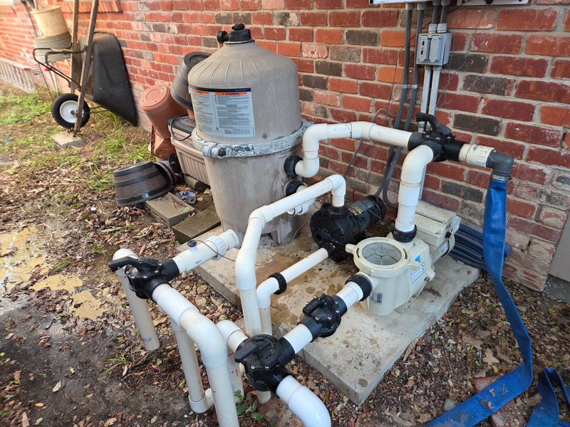Pool Repair and Maintenance