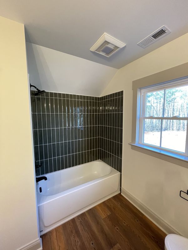 Farmhouse 1800 Sq Ft