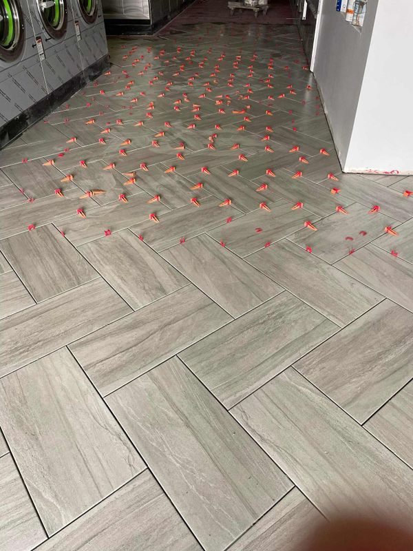 Floors/ tile