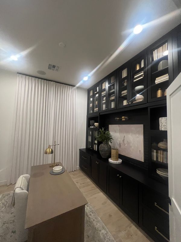 Kitchen and Cabinet Refinishing