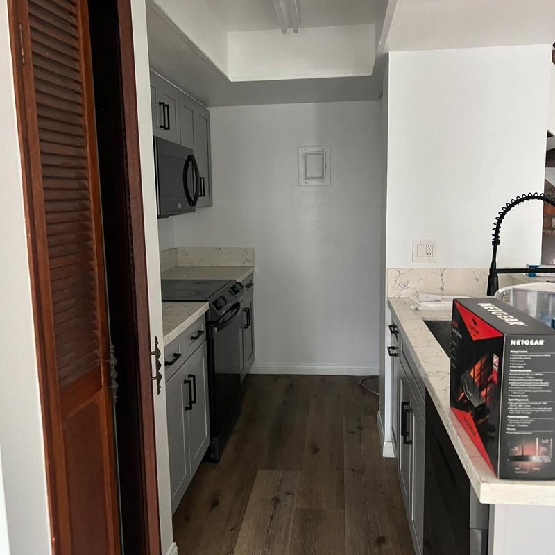 Kitchen and Cabinet Refinishing