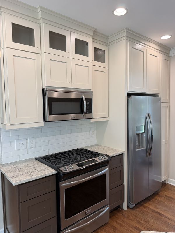Kitchen and Cabinet Refinishing