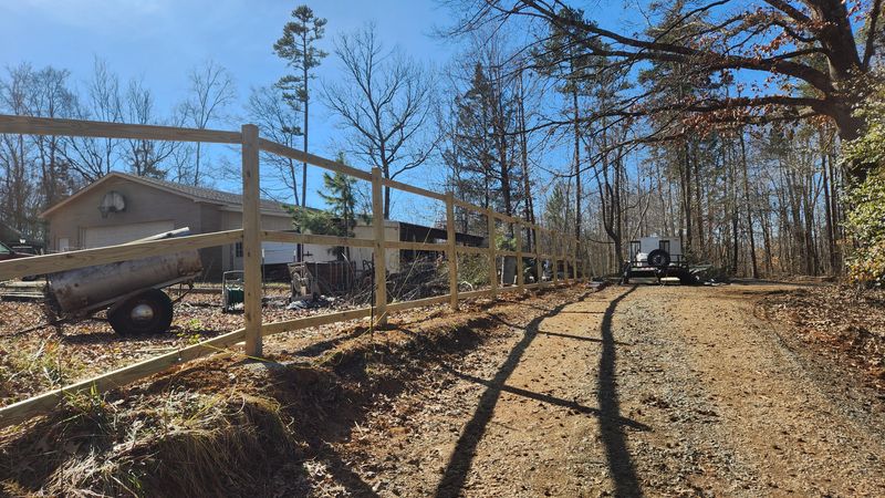 Wood Privacy Fence