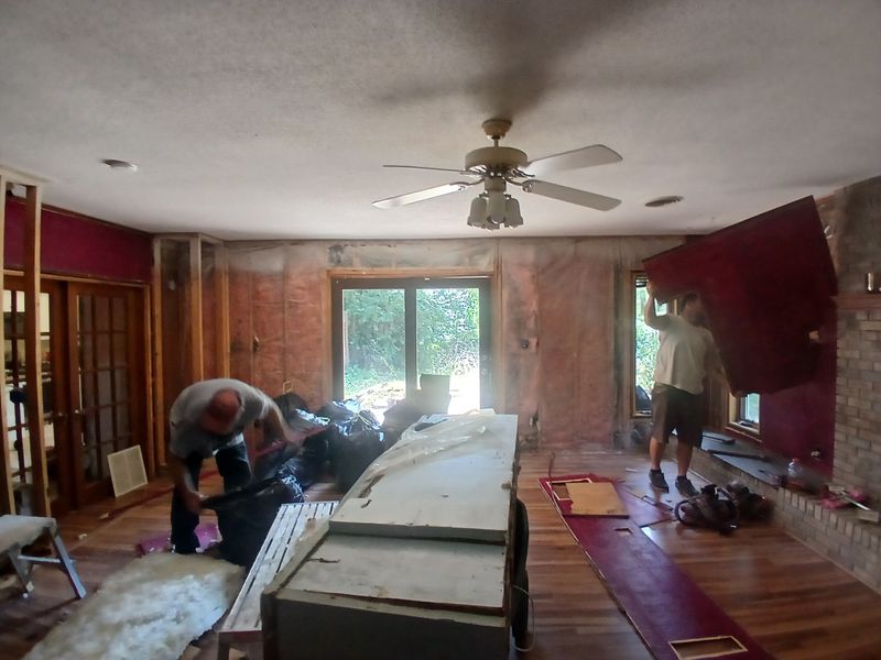 Carbondale Roof Leak repair and Drywall installation