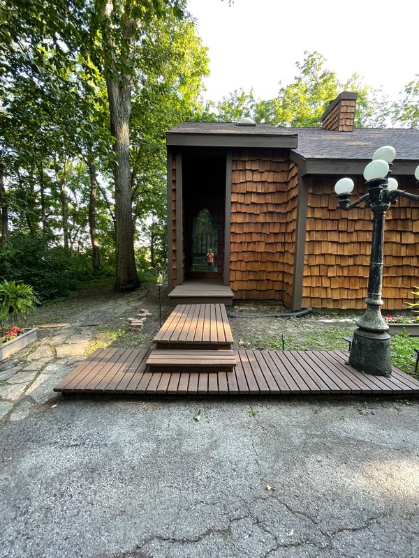 Deck Staining and Sealing