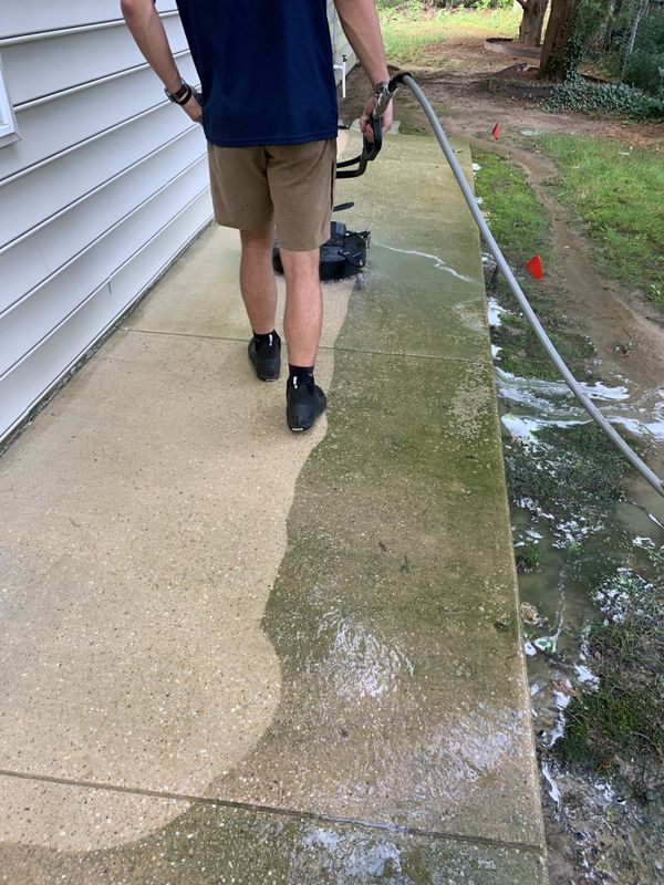 Pressure washing gallery