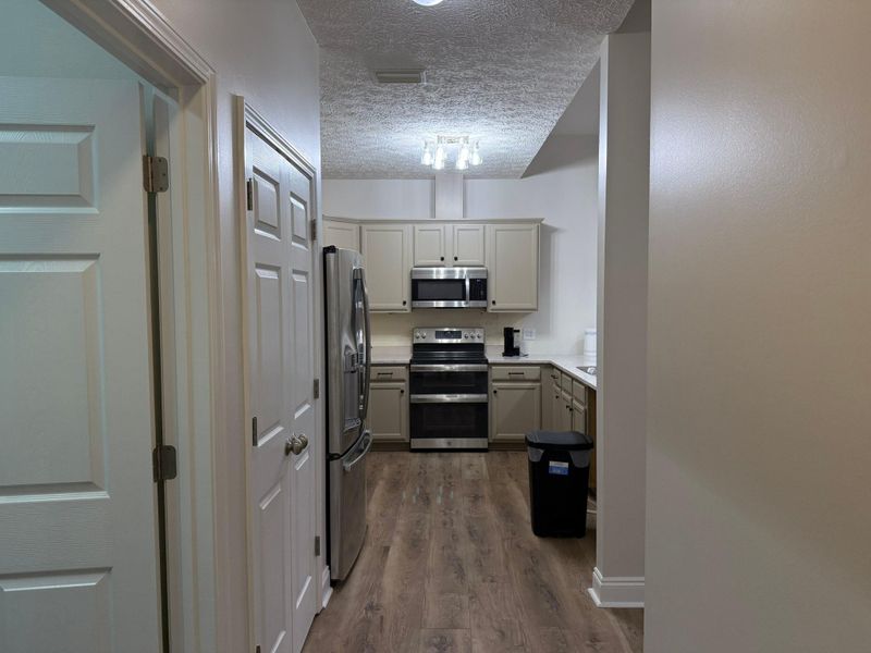 Kitchen and Cabinet Refinishing