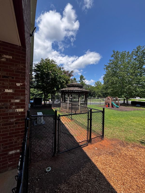 Gates (Automatic and Manual)