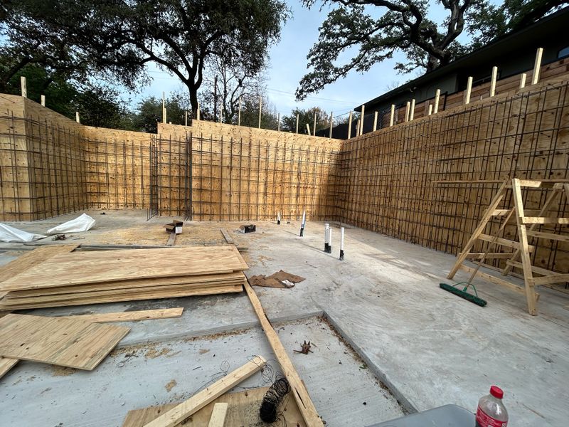 Residential & Commercial Foundations