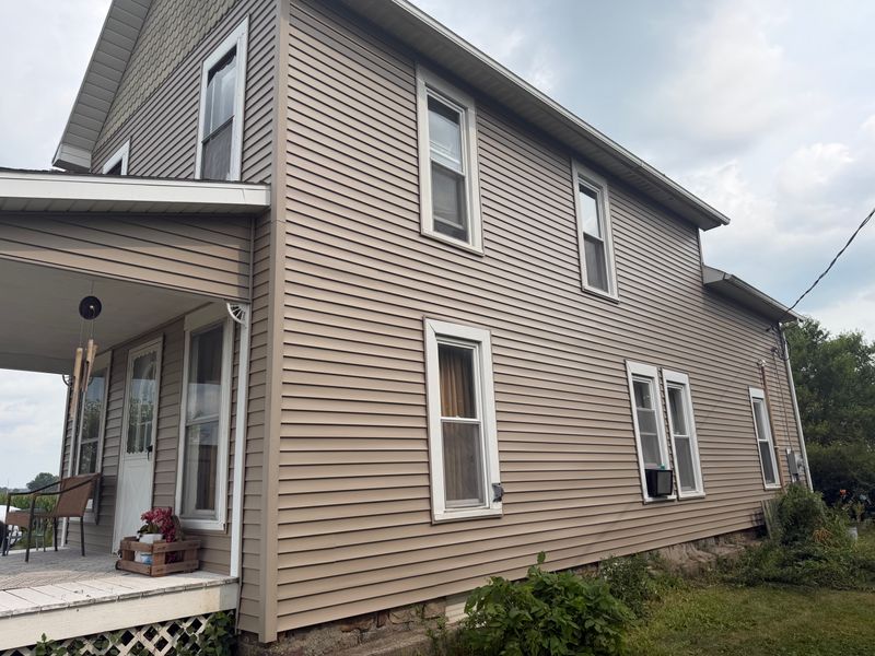 Siding Installation & Repair Service