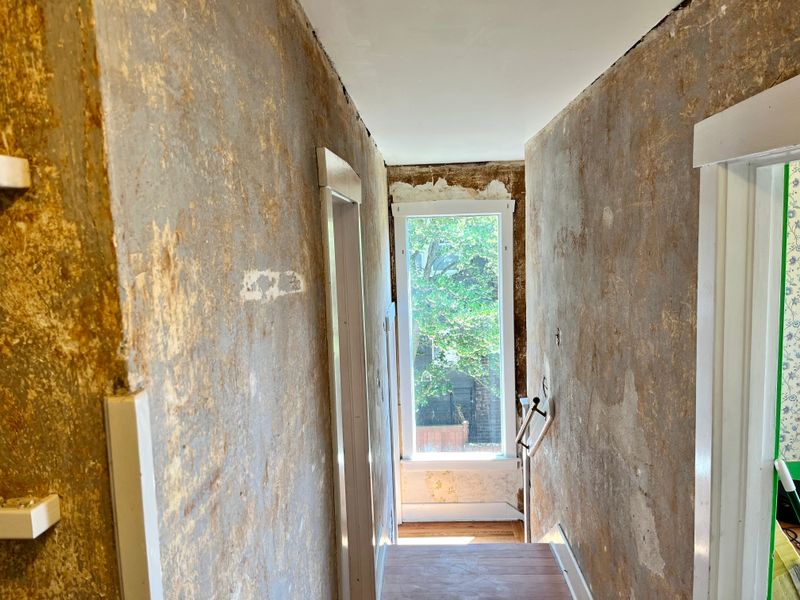 Wallpaper removal 