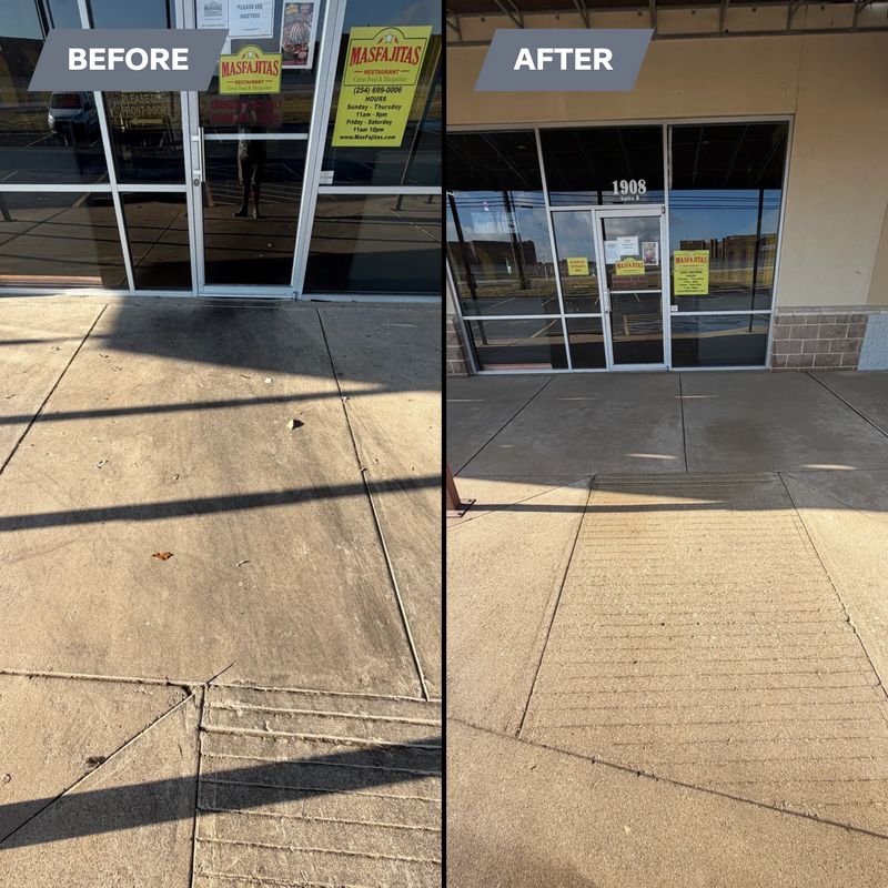 Driveway and Sidewalk Cleaning
