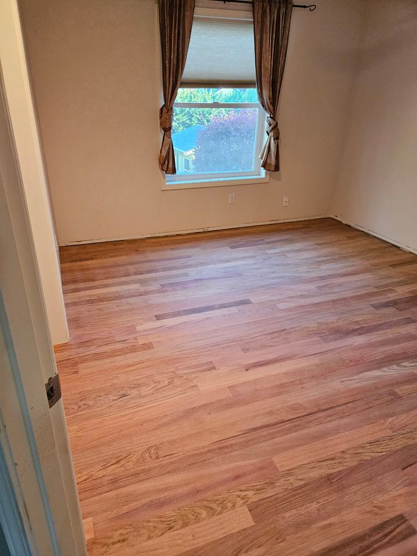 Laminate Flooring