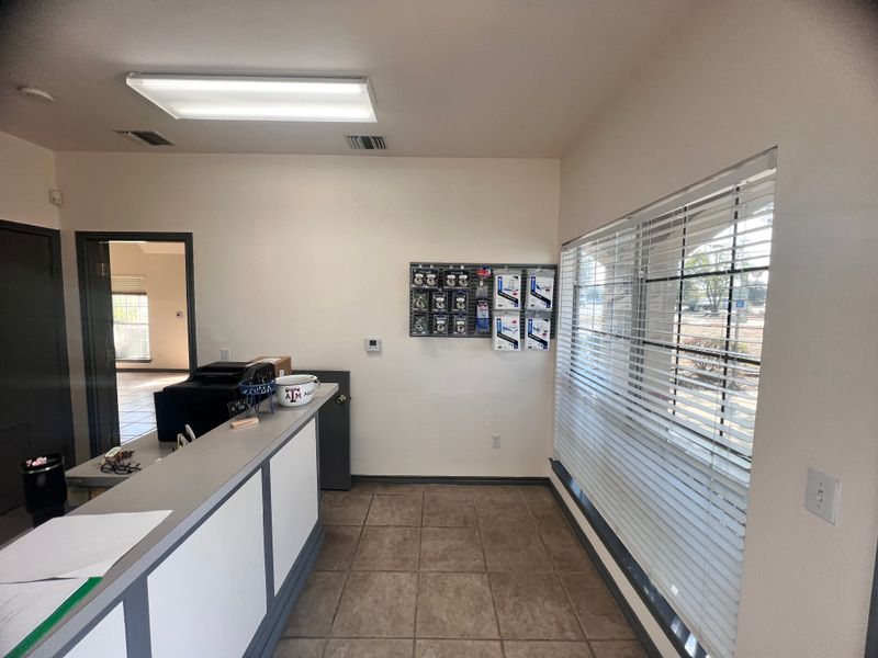 Commercial painting gallery